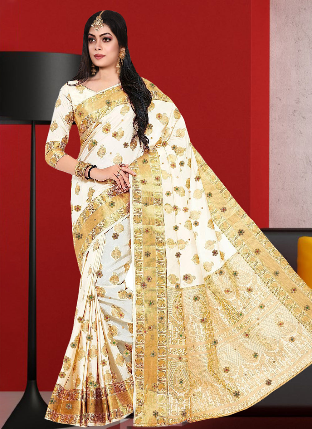 Embroidered Classic Saree For Wedding