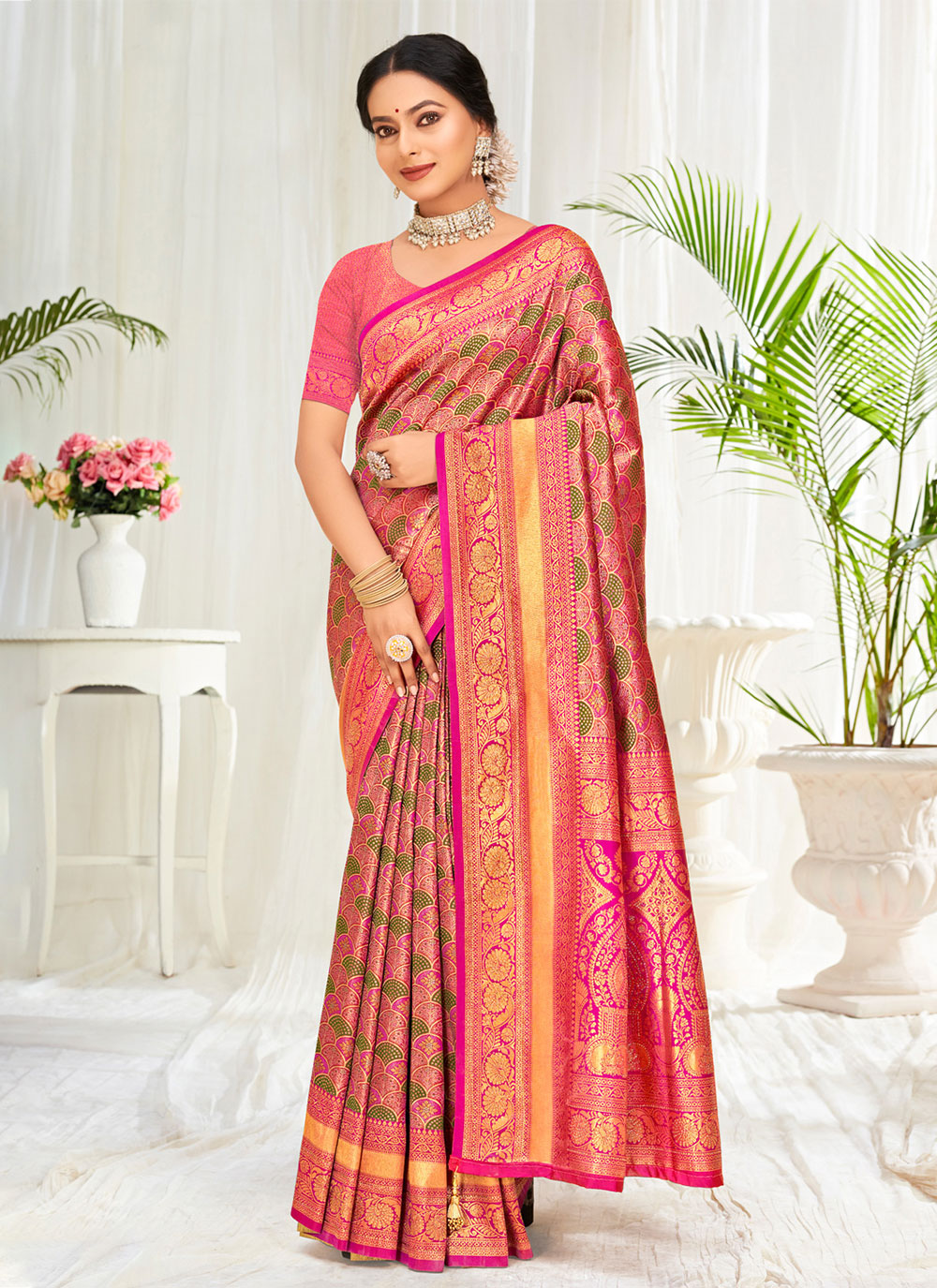 Banarasi Silk Traditional Saree In Pink