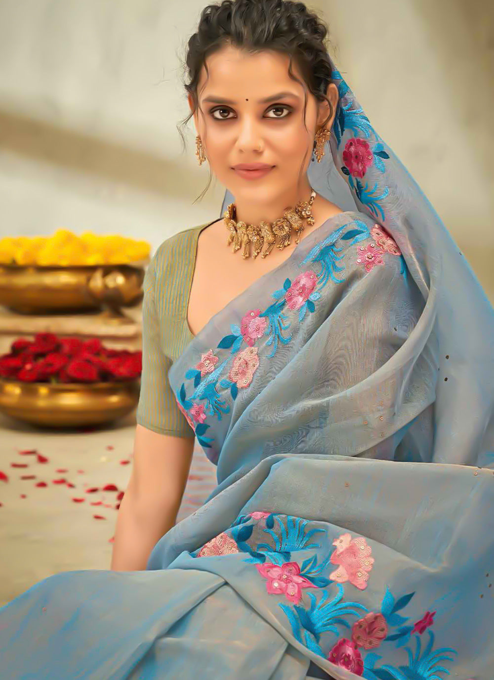Border Trendy Saree For Wedding