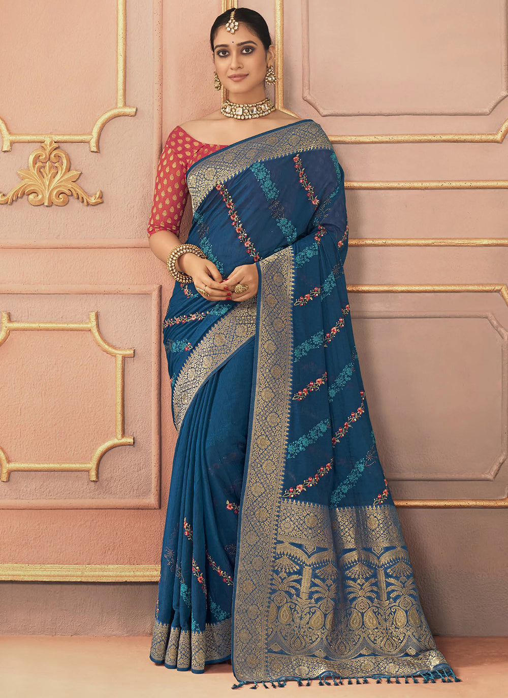 Silk Classic Saree In Blue