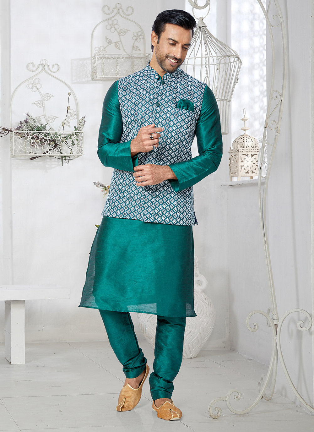 Banarasi Silk Kurta Payjama With Jacket For Mehndi