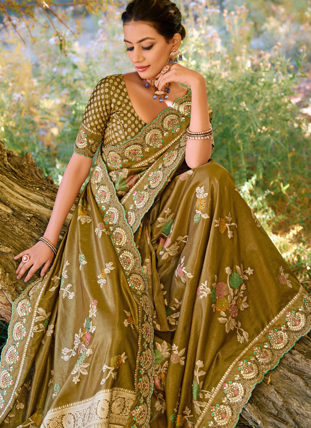 Green Banarasi Silk Embroidered, Mirror And Moti Work Classic Saree