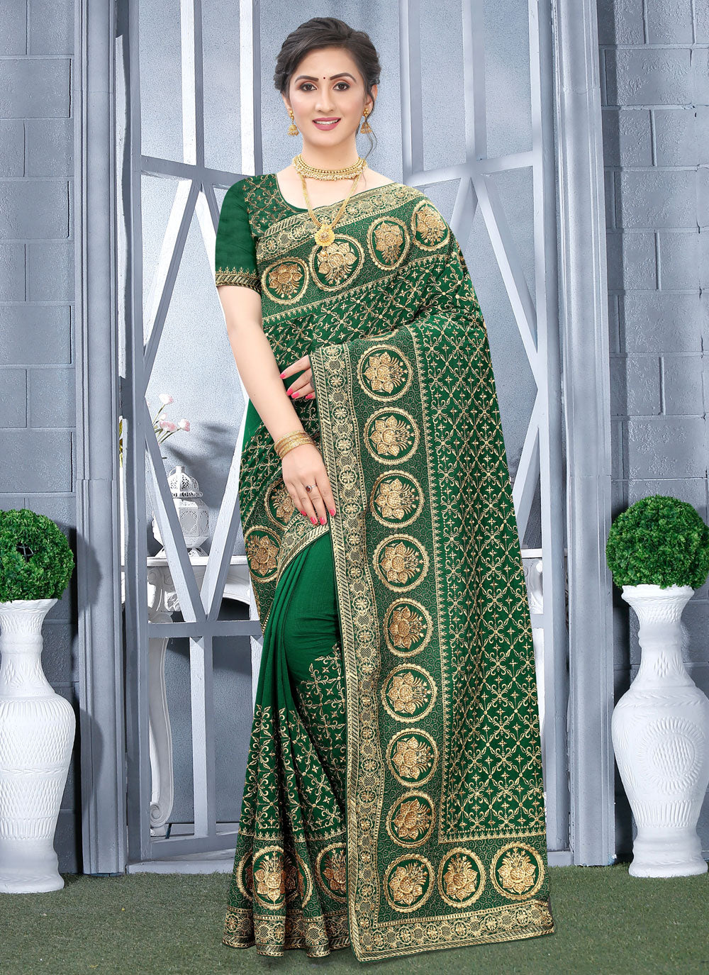 Vichitra Silk Classic Sari In Green