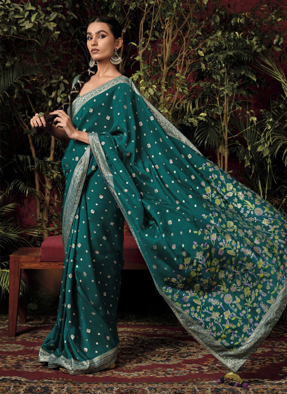 Impeccable Green Silk Classic Saree
