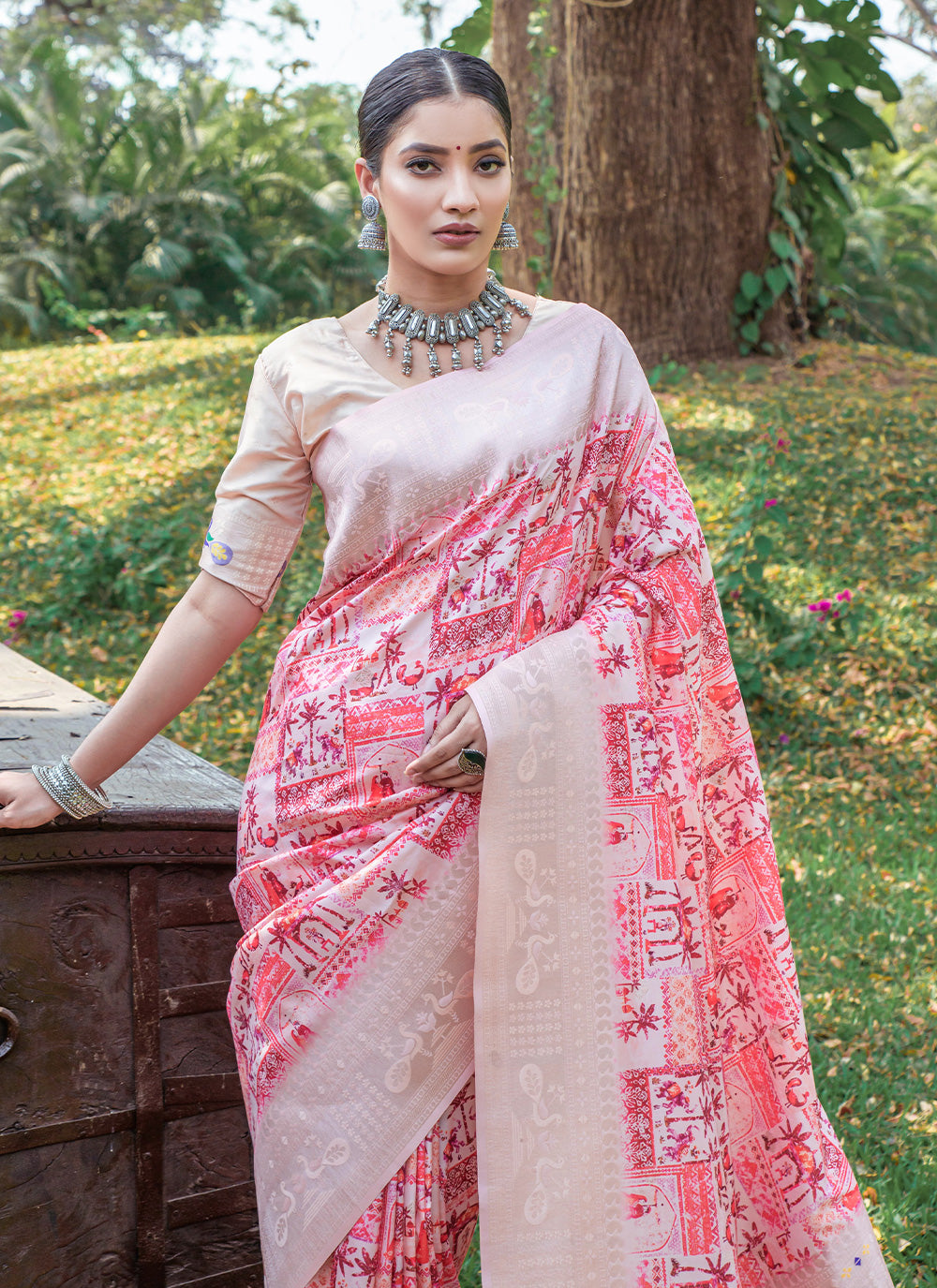 Pink Cotton Woven Trendy Saree