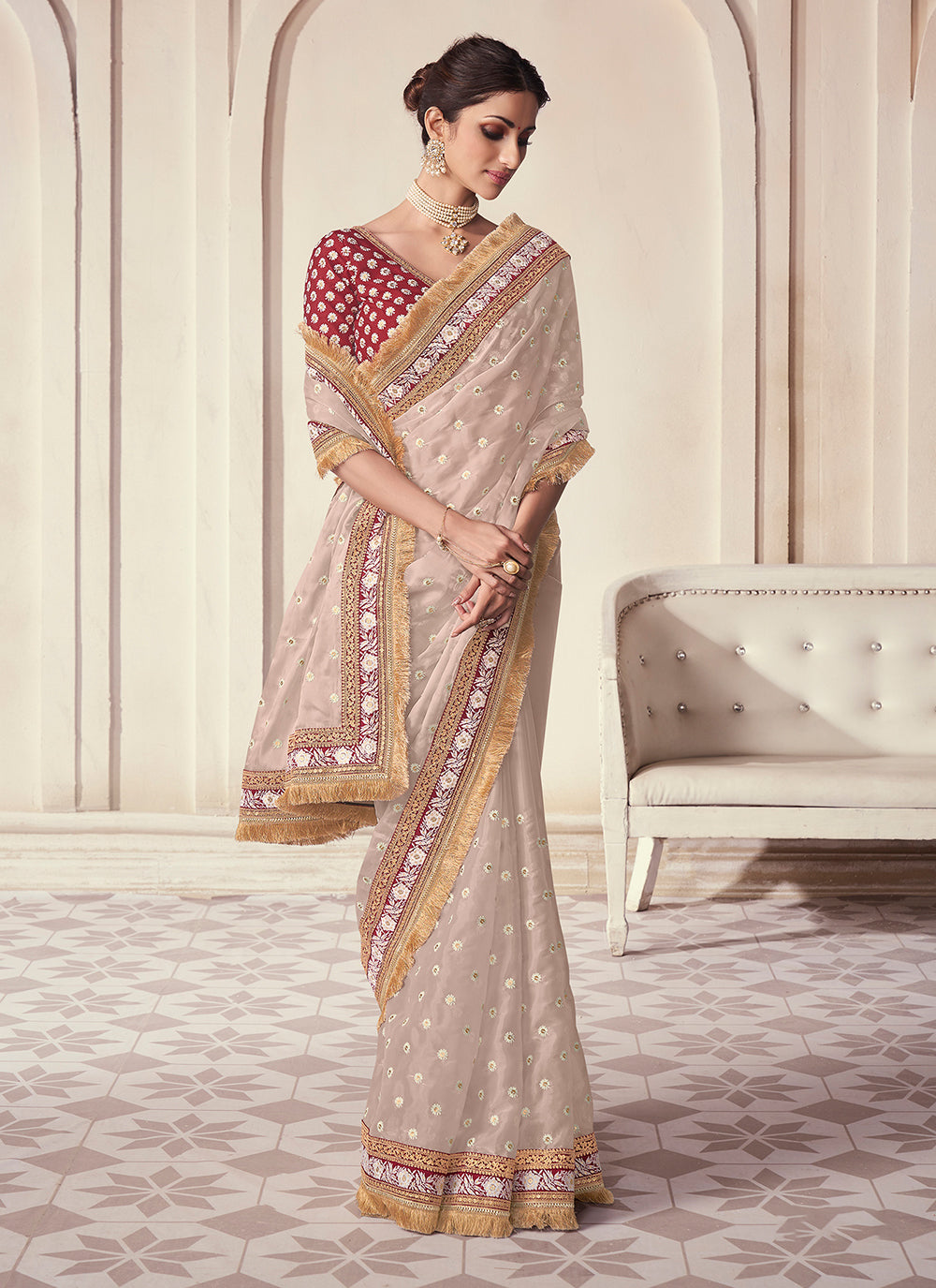 Pink Organza Trendy Saree With Sequins, Thread And Zari Work