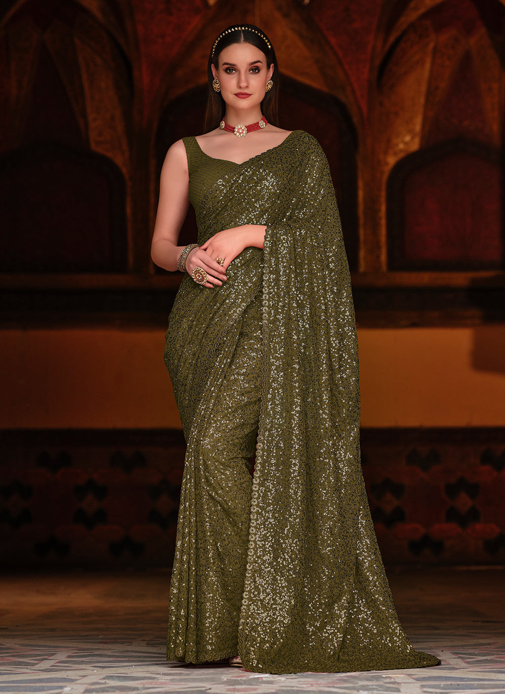 Thread Classic Saree In Green Color