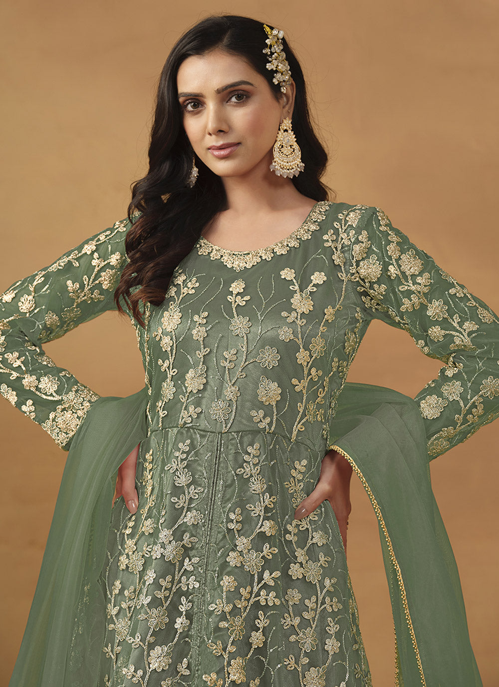Embroidered Work Net Pant Style Suit In Green