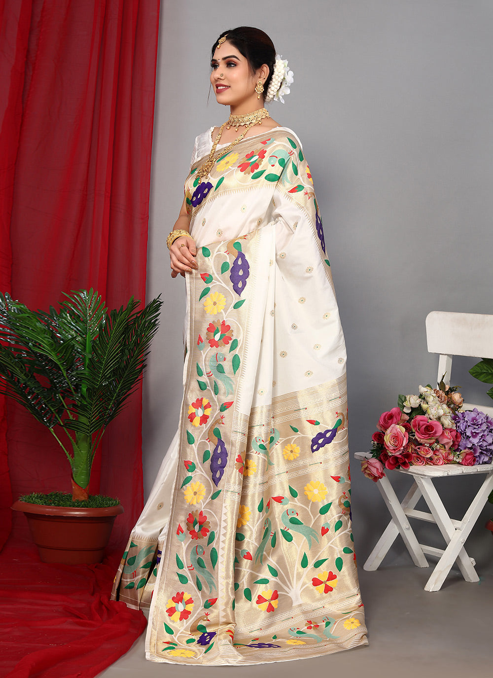 Traditional Saree In White