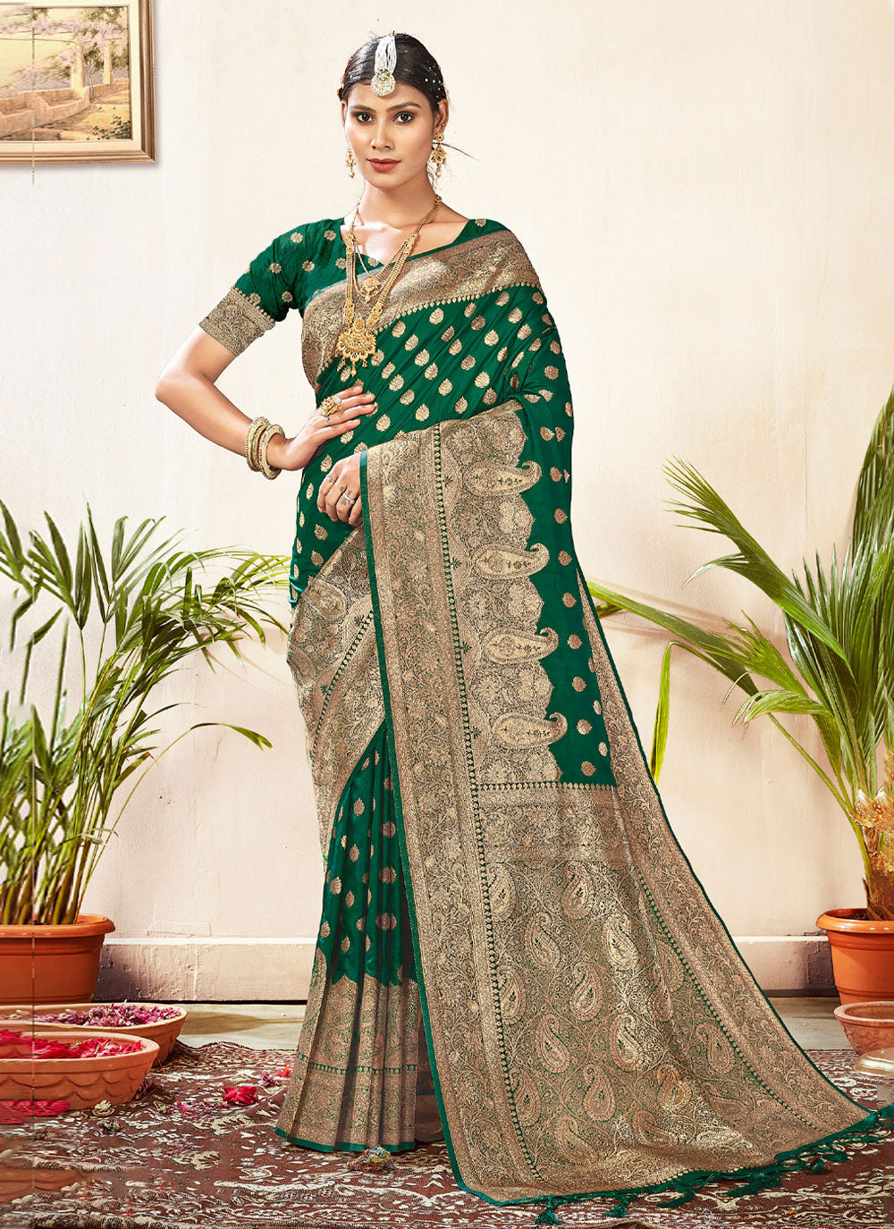 Banarasi Silk Weaving Green Traditional Saree