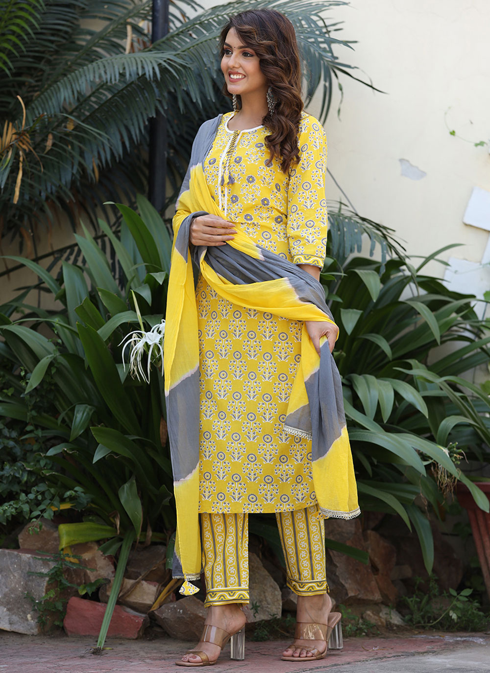 Floral Print Straight Salwar Suit