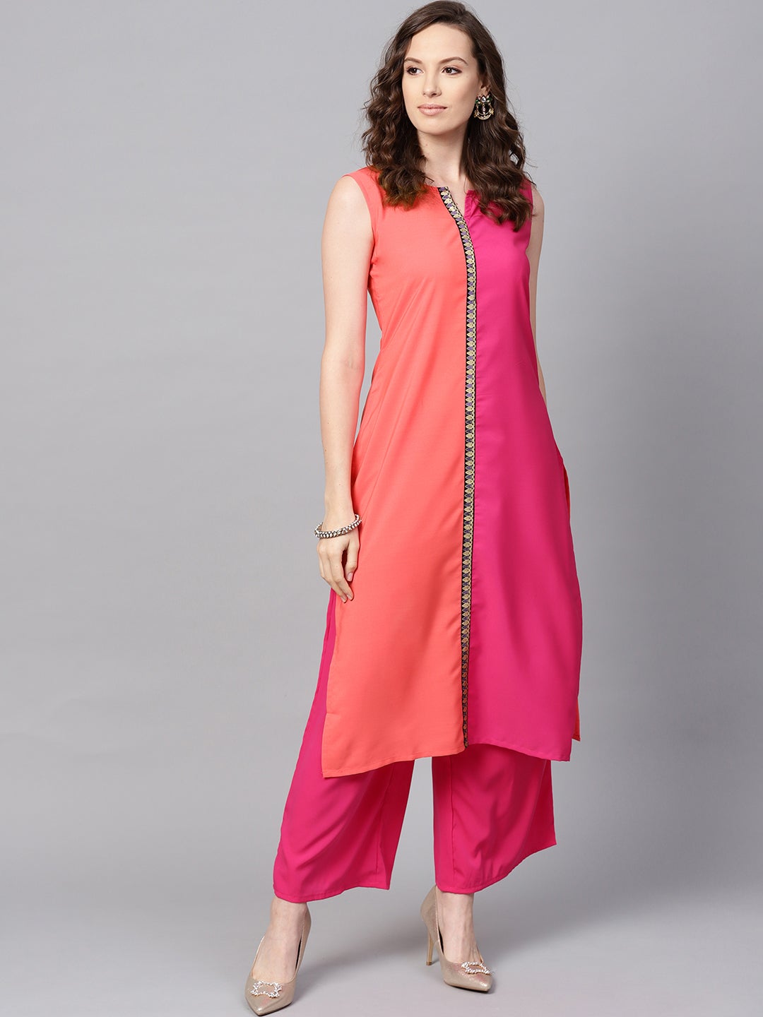 Mindhal Women's Pink Color Solid Straight Crepe Kurta