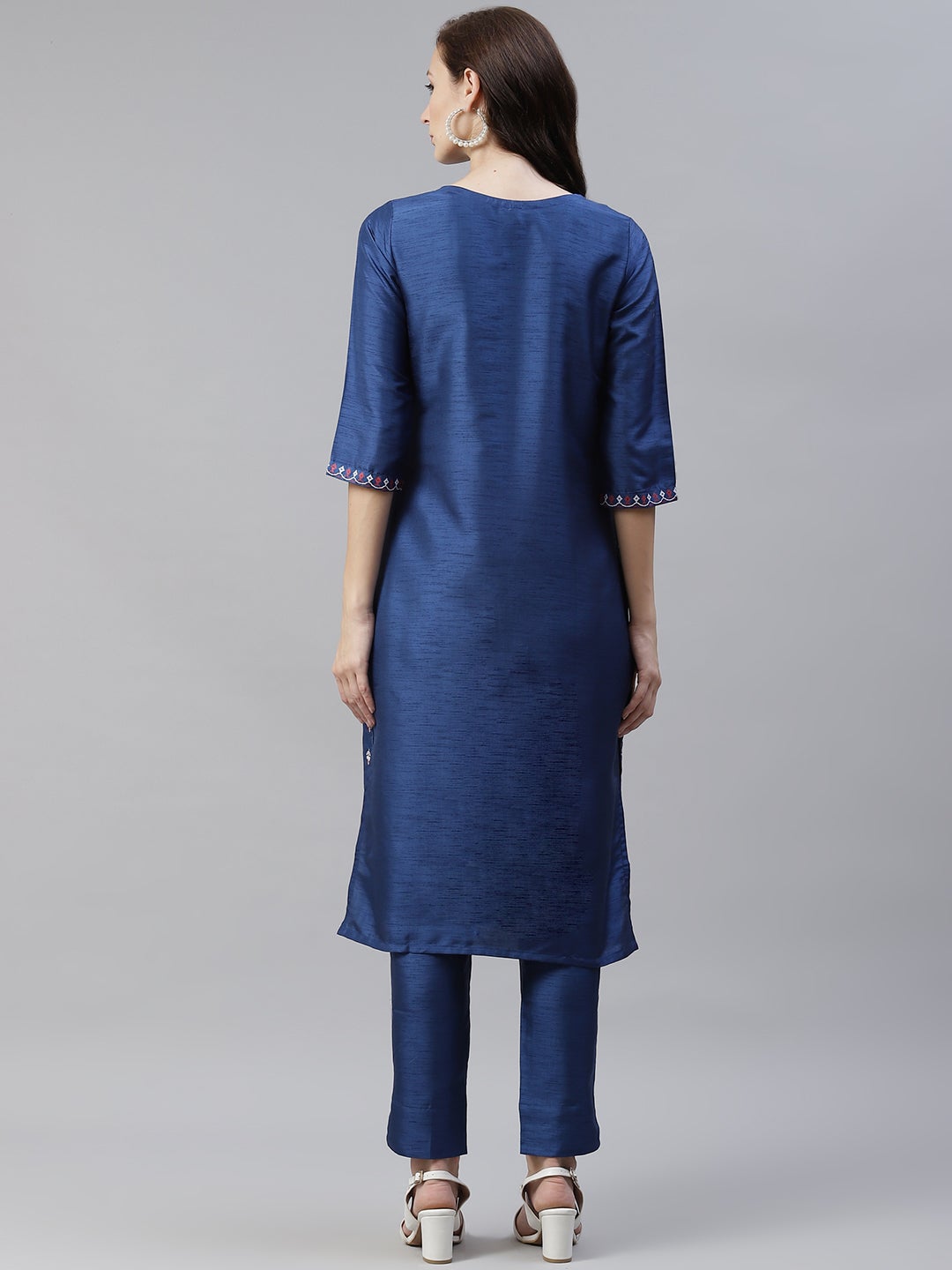 Mindhal Women's Blue Color Foil Printed Straight Kurta And Pant Set