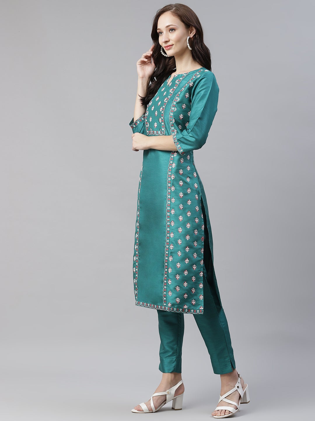Mindhal Women's Green Color Foil Printed Straight Kurta And Pant Set