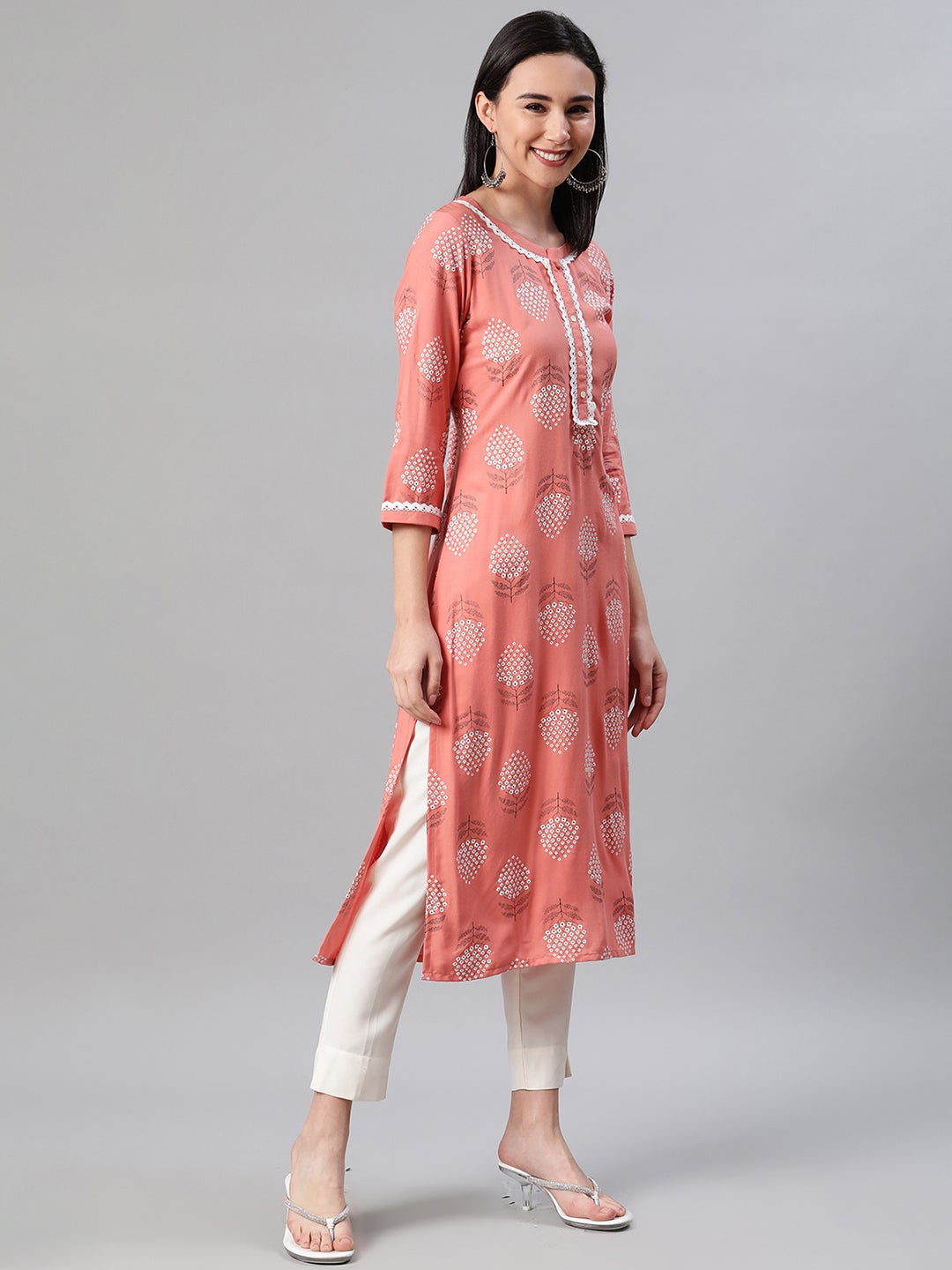 Mindhal Women's Peach Color Khari Print Straight Kurta And Pant Set