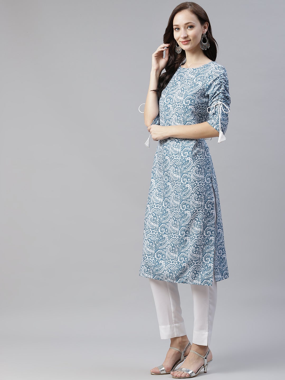 Mindhal Women's Blue Color Digital Printed Straight Kurta And Pant Set