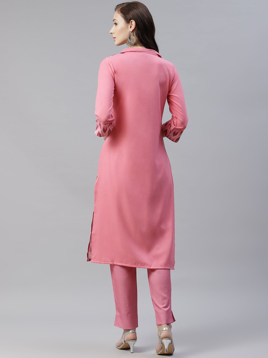 Mindhal Women's Pink Color Digital Printed Straight Kurta And Pant Set