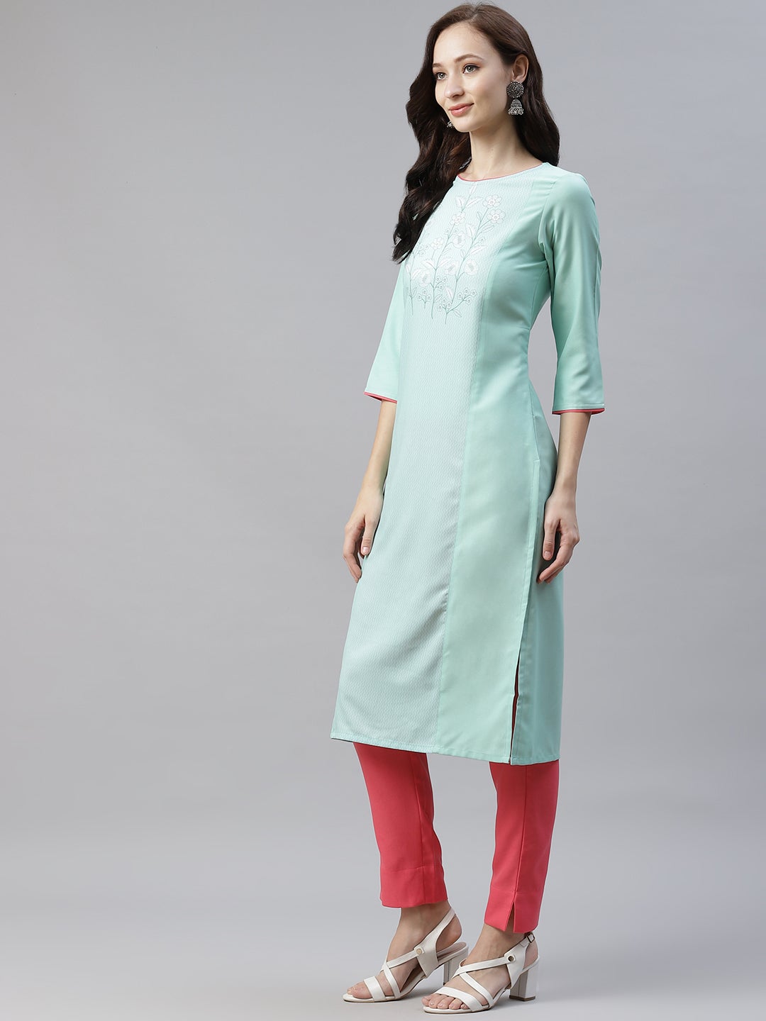 Mindhal Women's Sea Green Color Digital Printed Straight Kurta And Pant Set