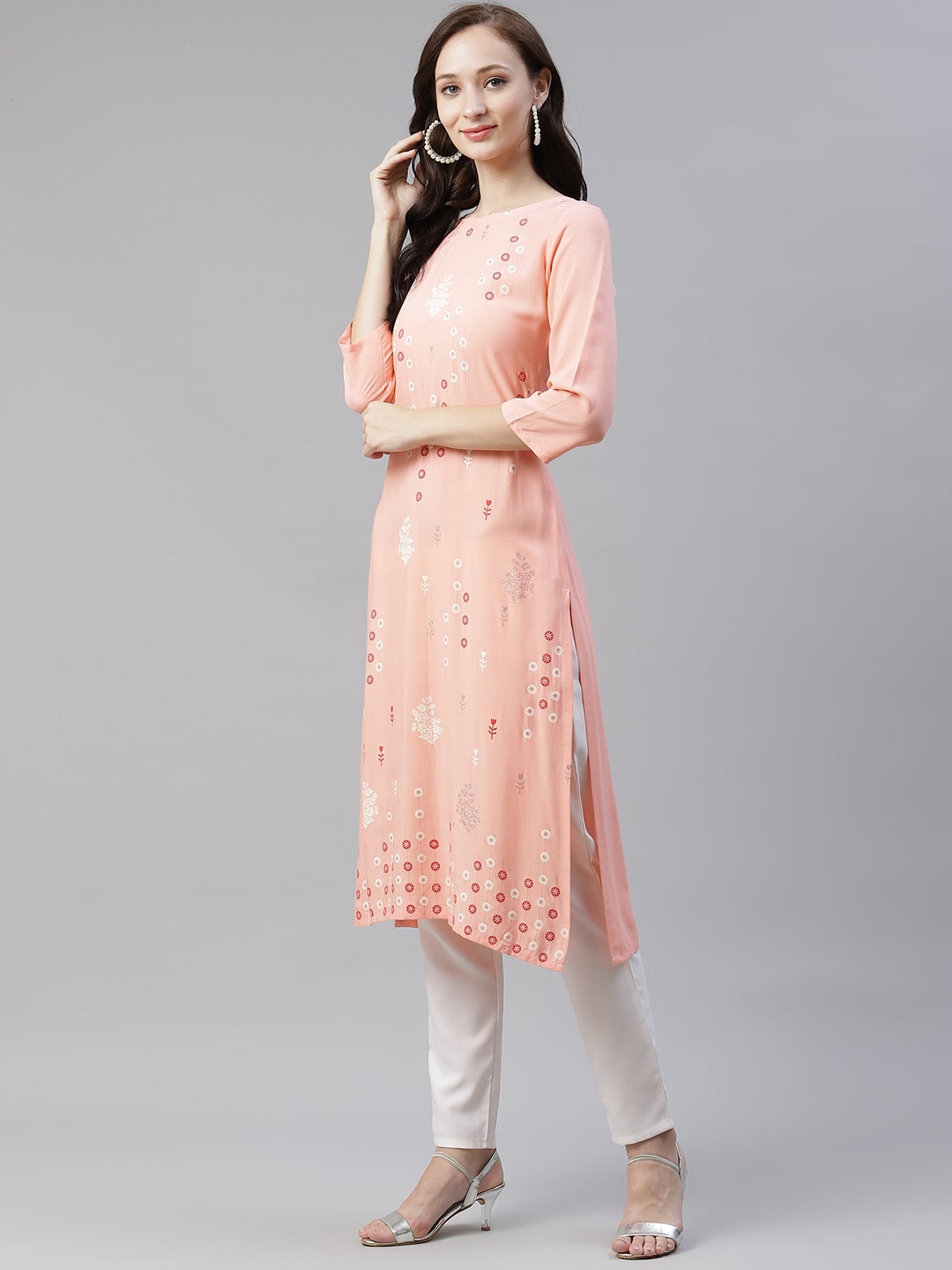 Mindhal Women's Peach Color Foil Printed Straight Kurta And Pant Set