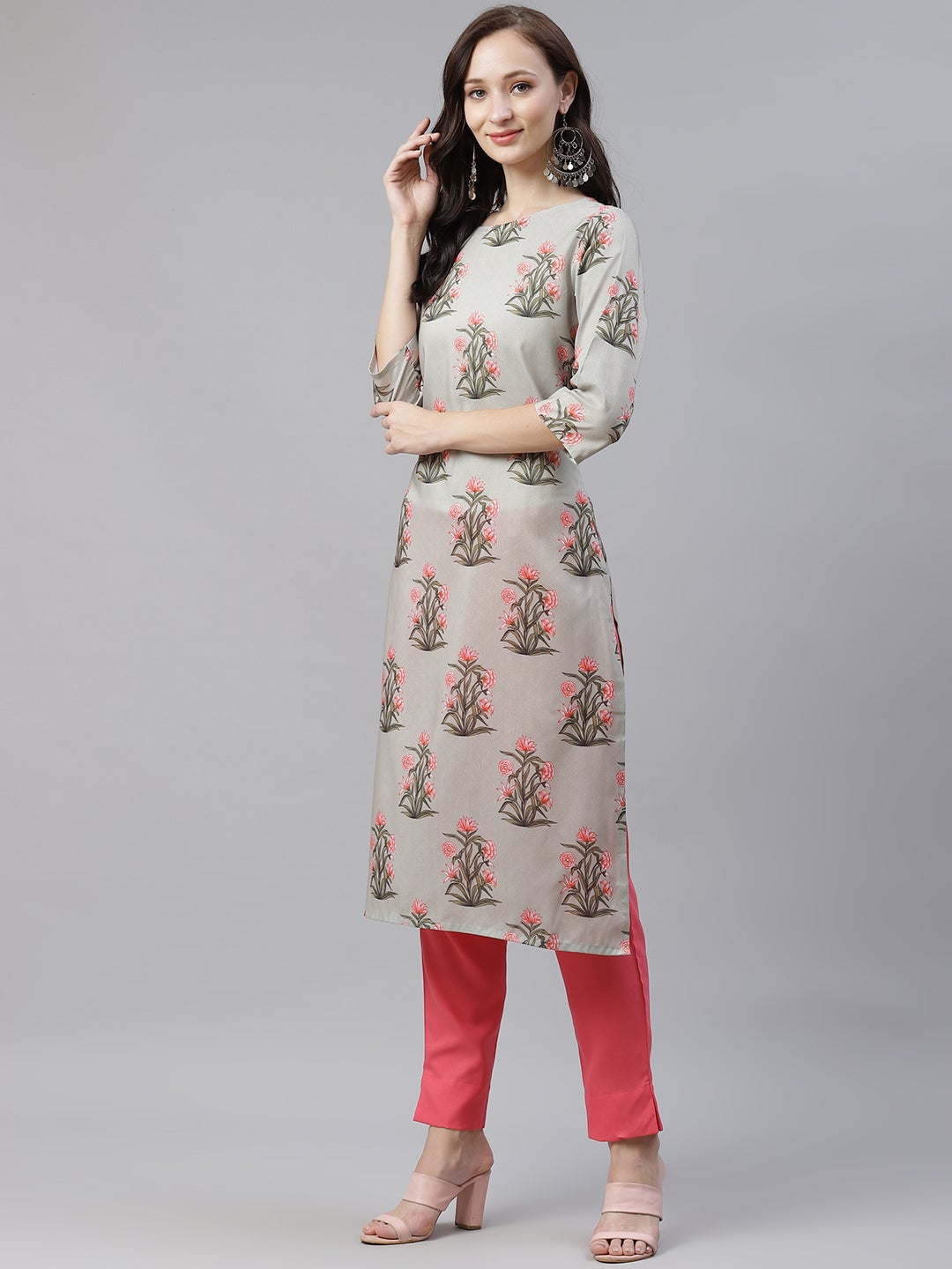 Mindhal Women's Grey Color Digital Printed Straight Kurta,Pant And Dupatta Set