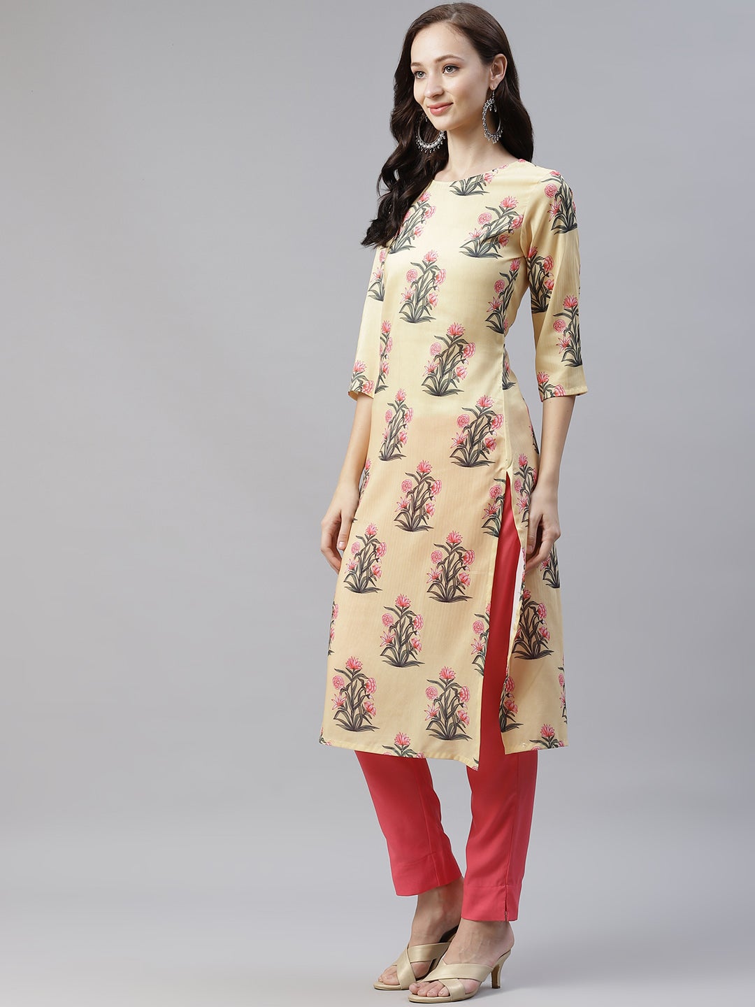 Mindhal Women's Yellow Color Digital Printed Straight Kurta,Pant And Dupatta Set