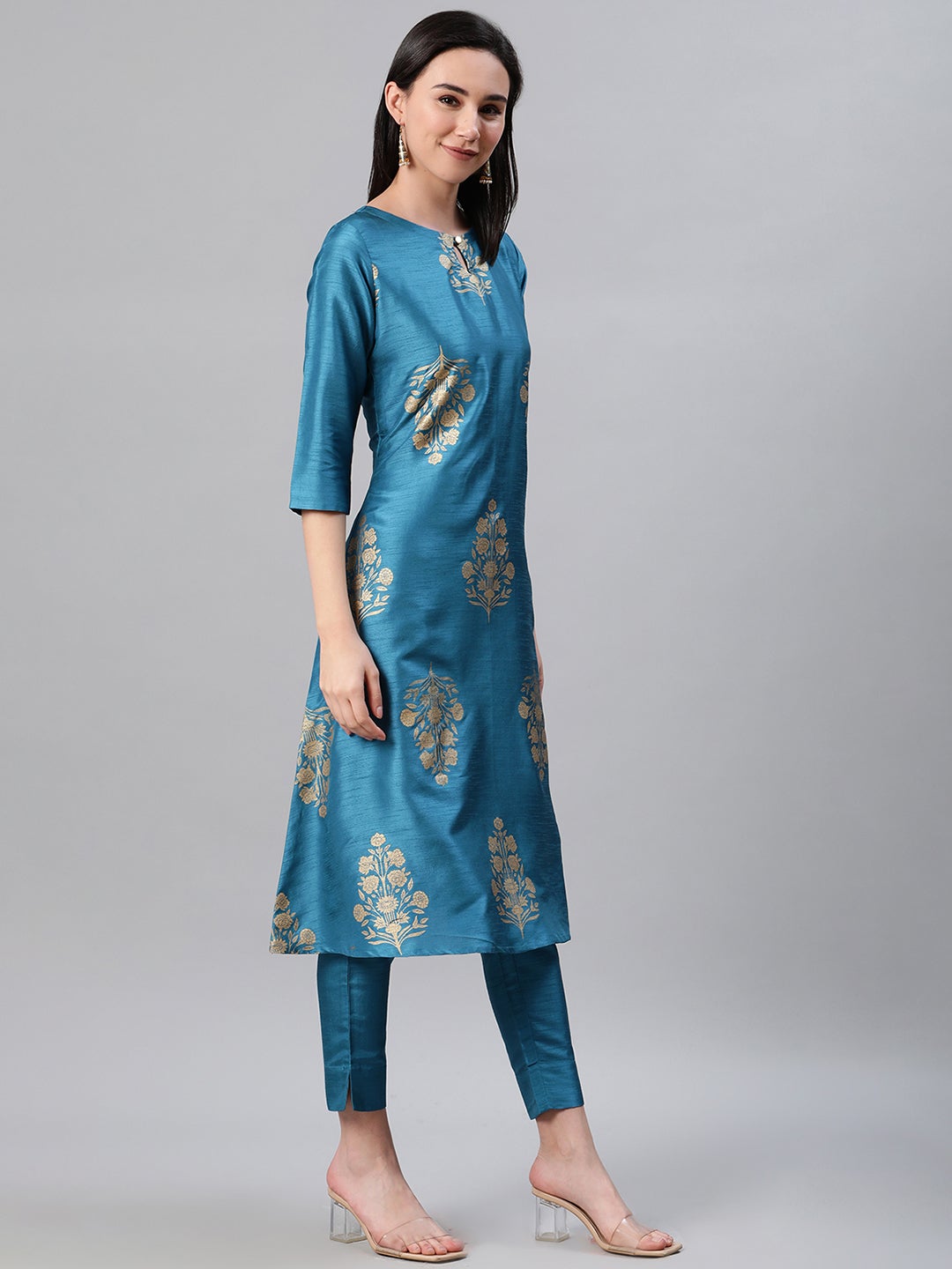 Mindhal Women's Blue Color Foil Print Flared Kurta,Pant And Dupatta Set