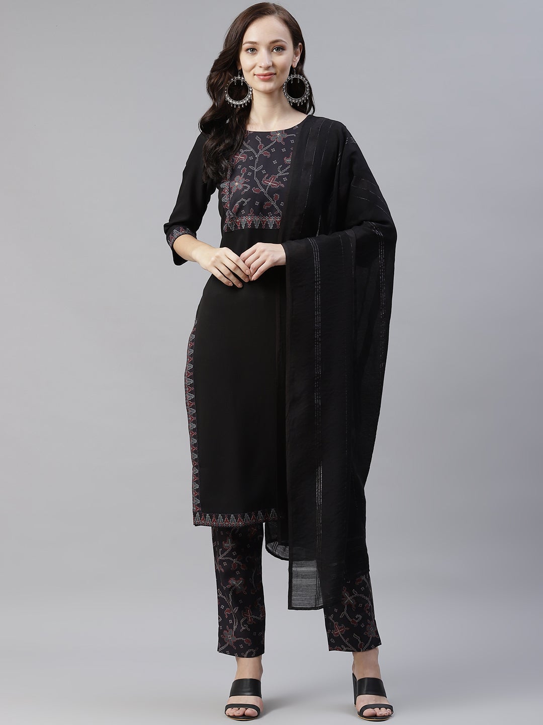 Mindhal Women's Black Color Dyed Straight Kurta,Pant And Dupatta Set