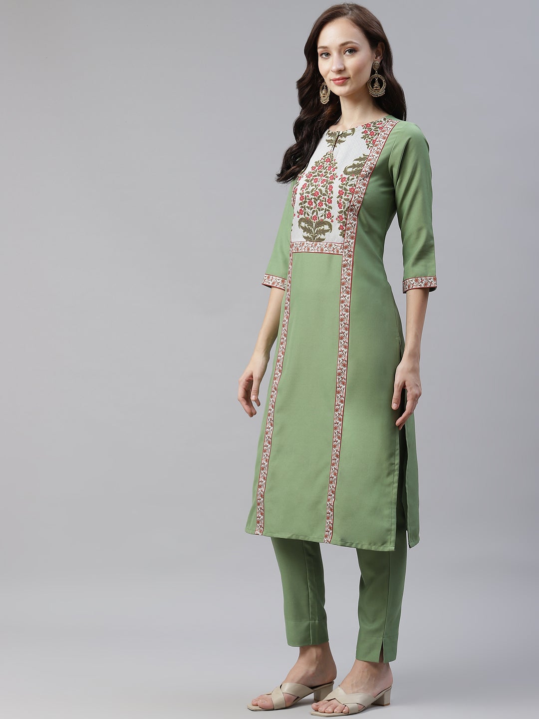 Mindhal Women's Green Color Digital Printed Straight Kurta,Pant And Dupatta Set