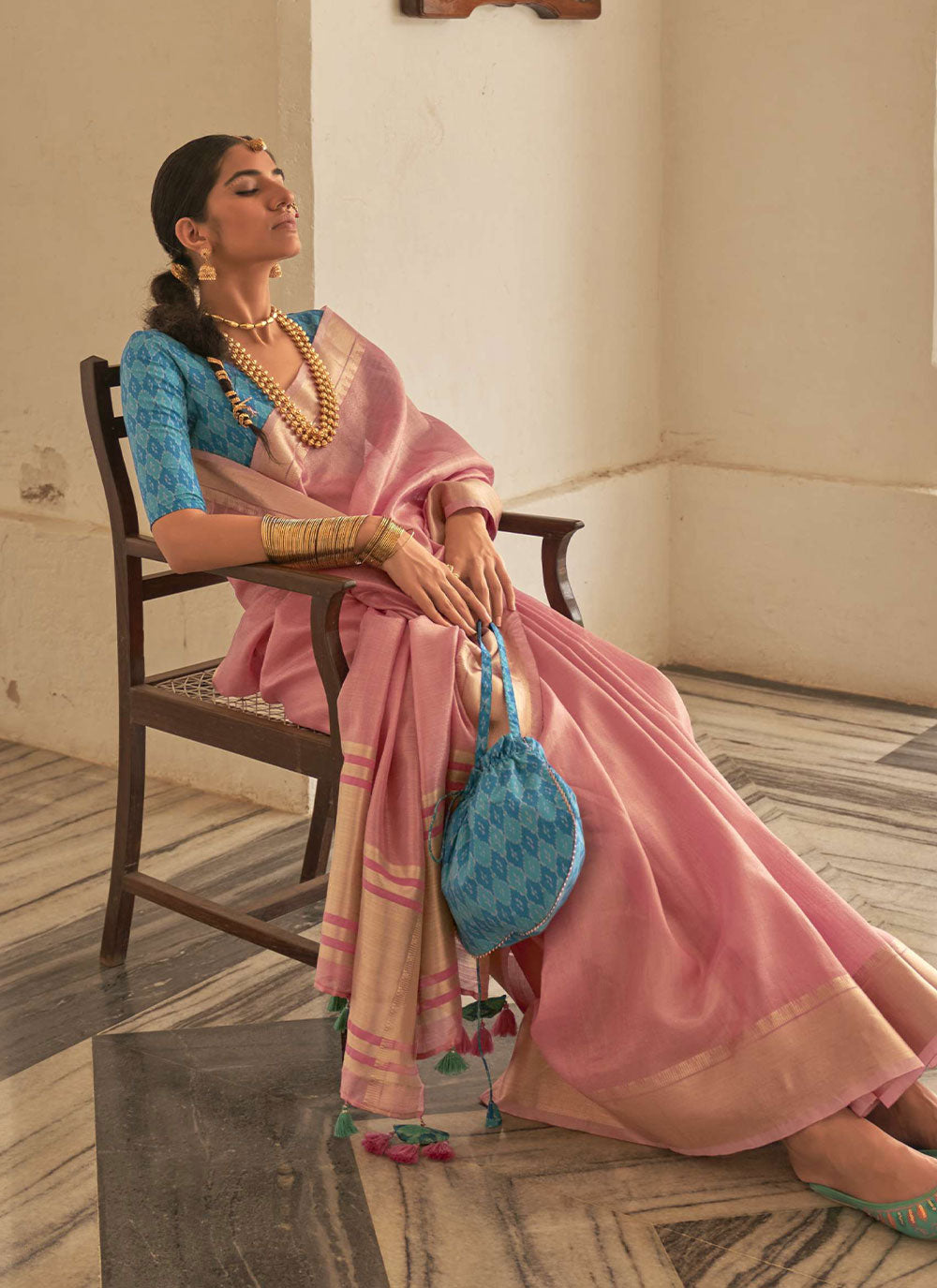 Plain Traditional Saree In Pink Color
