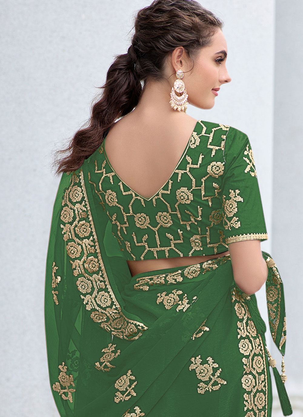 Contemporary Style Saree For  Sequins