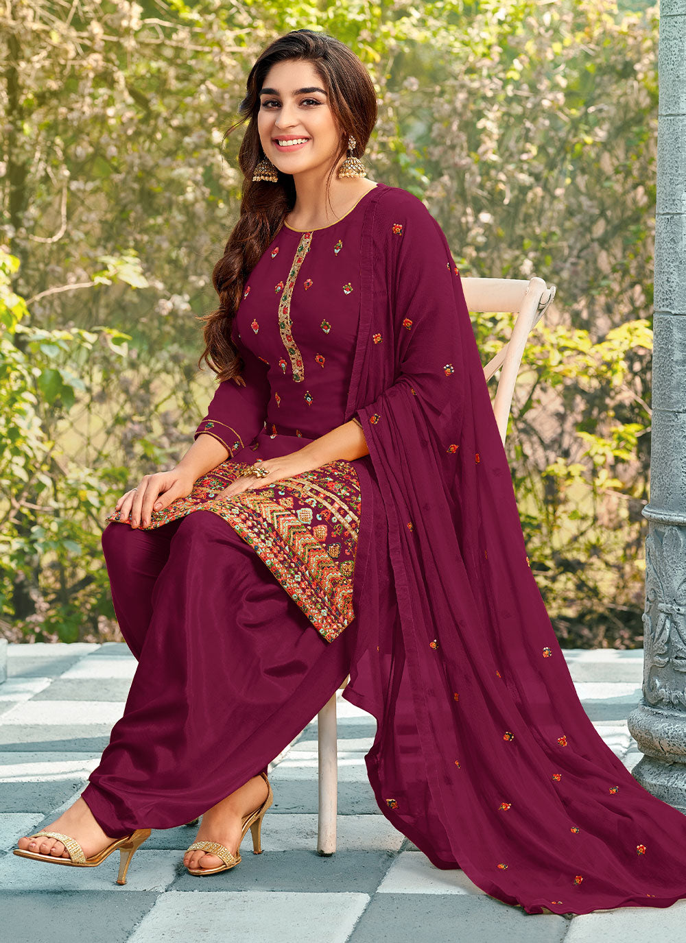 Georgette Embroidered Salwar Kameez In Purple Color